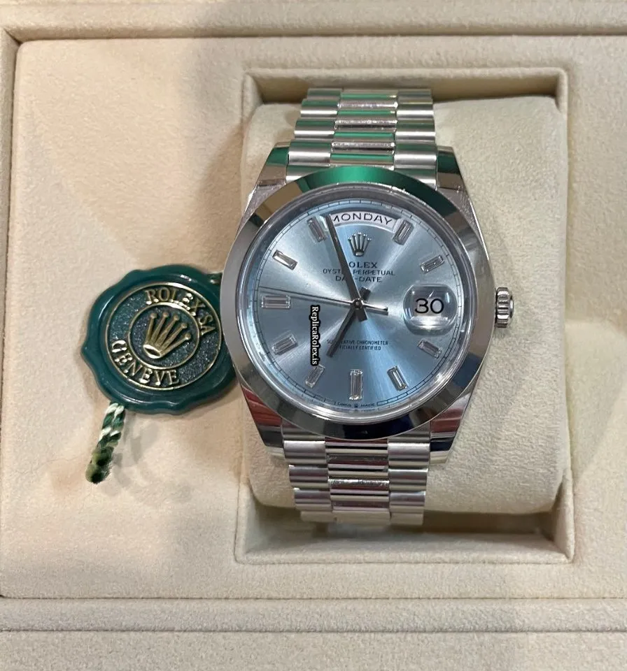 Quality Replicas Rolex Day-date 40 228206-0004 Caliber 3255 Automatic Movement 40mm Platinum Case Mens/unisex Watch