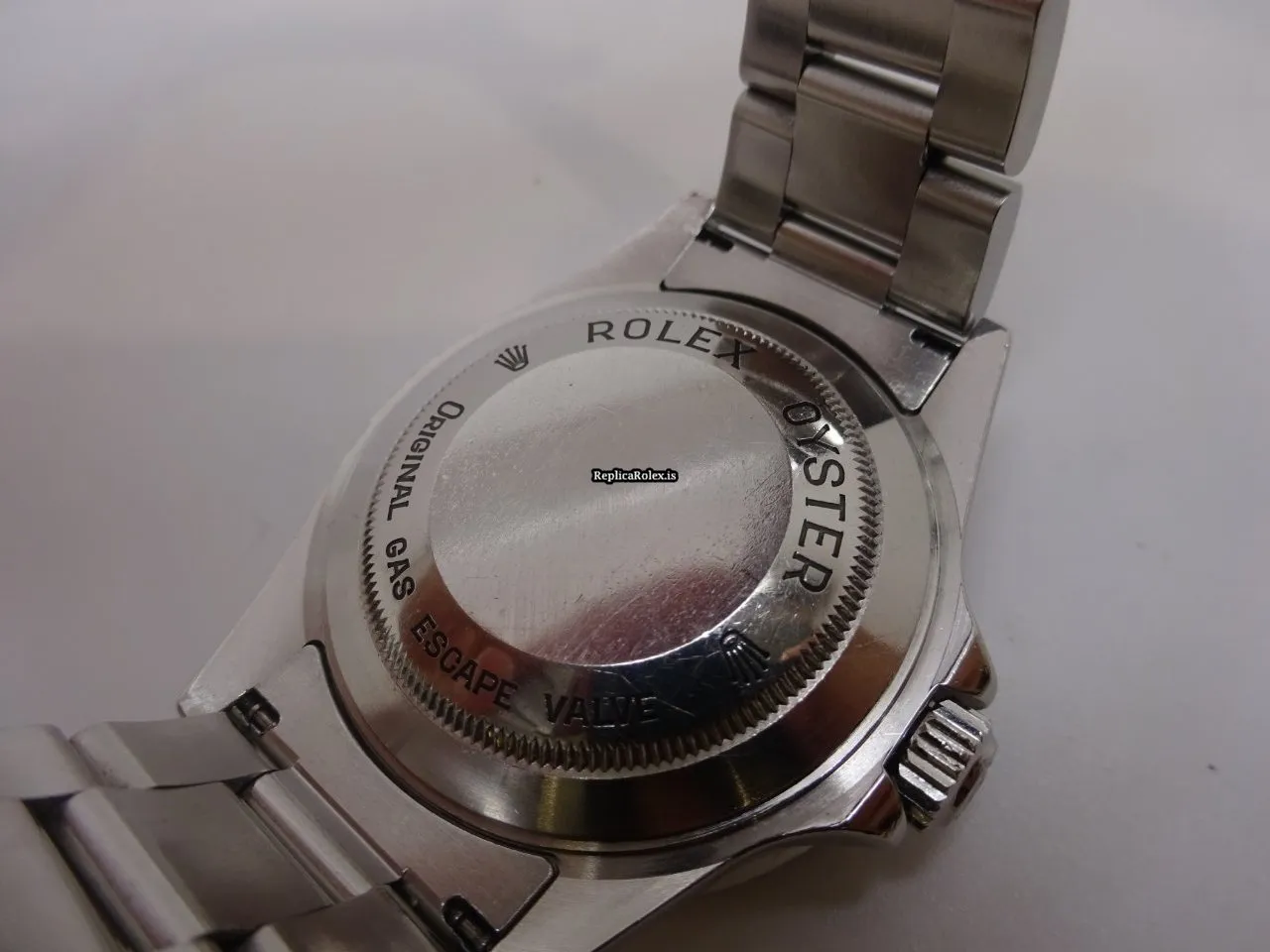 Well Made Replica Rolex Sea-dweller 16600 Caliber 3135 Automatic Movement 40mm Steel Case Mens/unisex Watch - Image 11