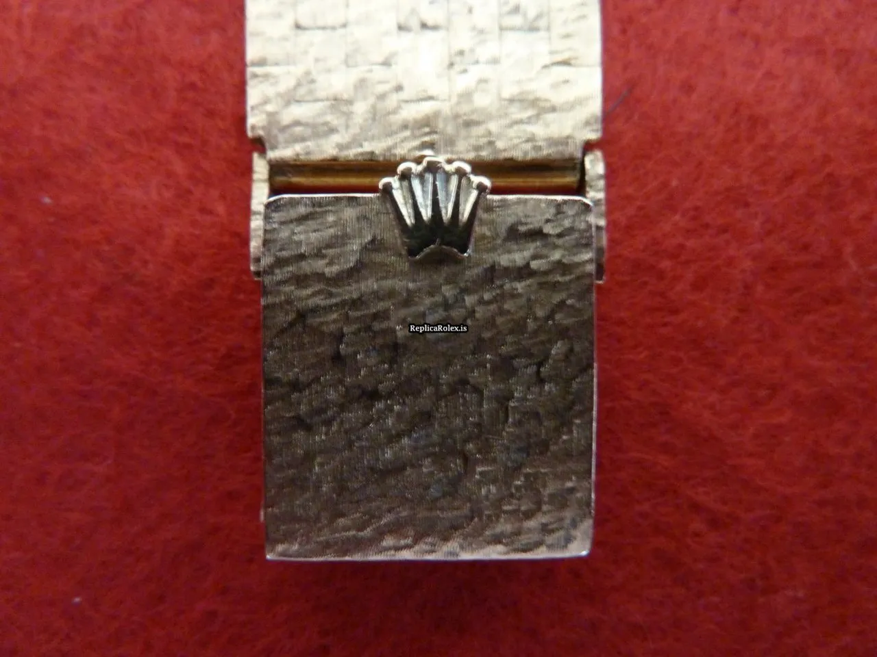 Top Replica Rolex Cellini 3673 Caliber 1600 Manual Winding Movement 31mm Yellow Gold Case Mens/unisex Watch - Image 4