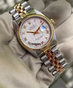 Stylish Fake Rolex Datejust 16013 Caliber 3035 Automatic Movement 36mm Gold/steel Case Mens/unisex Watch
