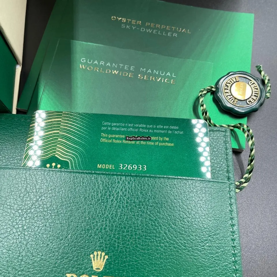 1:1 Replica Rolex Sky-dweller 326933 Caliber 9001 Automatic Movement 42mm Gold/steel Case Mens/unisex Watch - Image 3