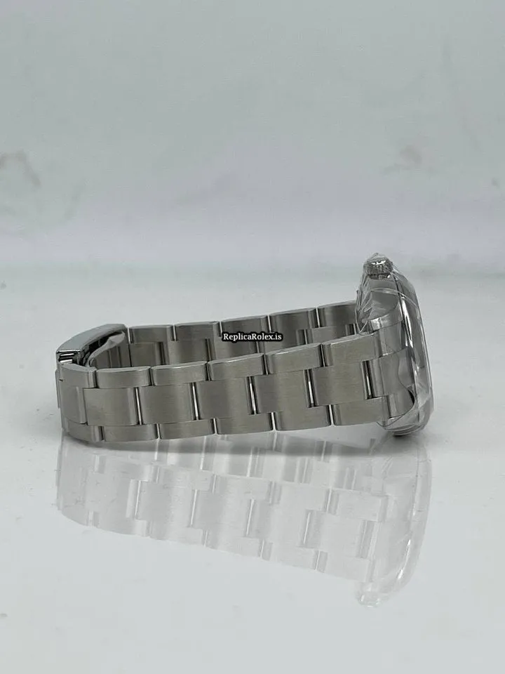 Best Clone Rolex Oyster Perpetual 31 277200 Caliber 2232 Automatic Movement 31mm Steel Case Womens Watch - Image 3