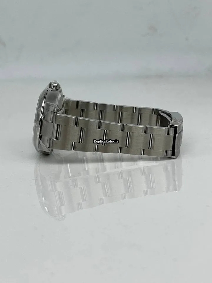 Best Clone Rolex Oyster Perpetual 31 277200 Caliber 2232 Automatic Movement 31mm Steel Case Womens Watch - Image 5
