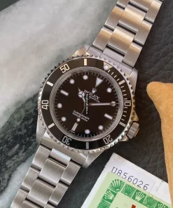 Top Replica Rolex Submariner 14060 Caliber 3000 Automatic Movement 40mm Steel Case Mens/unisex Watch