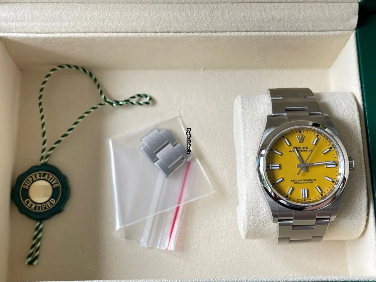 Best Fake Rolex Oyster Perpetual 36 126000-0004 Automatic Movement 36mm Steel Case Mens/unisex Watch - Image 8