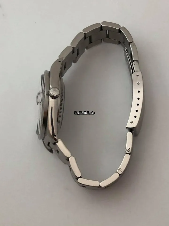 Fabulous Fake Rolex Oyster Perpetual Date 15010 Caliber 3035 Automatic Movement 34mm Steel Case Mens/unisex Watch - Image 2