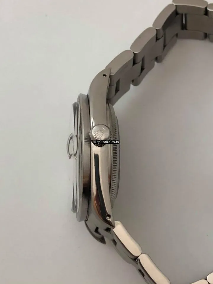 Fabulous Fake Rolex Oyster Perpetual Date 15010 Caliber 3035 Automatic Movement 34mm Steel Case Mens/unisex Watch - Image 6