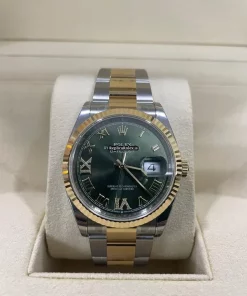 Beautiful Replica Rolex Datejust 126233 Caliber 3235 Automatic Movement 36mm Gold/steel Case Mens/unisex Watch