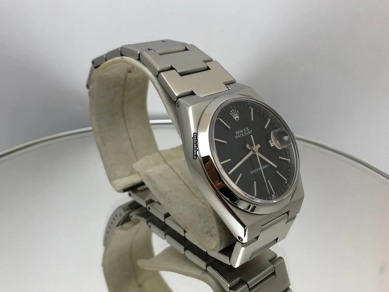 Best Copies Rolex Datejust Oysterquartz 17000 Caliber 5035 Quartz Movement 36x42mm Steel Case Mens/unisex Watch - Image 2