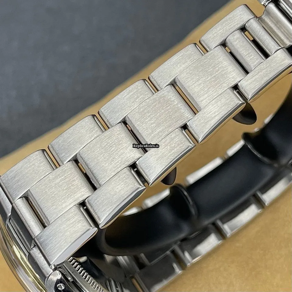 Unique Replicas Rolex Explorer 1038 Caliber 1570 Automatic Movement 34mm Gold/steel Case Mens/unisex Watch - Image 8