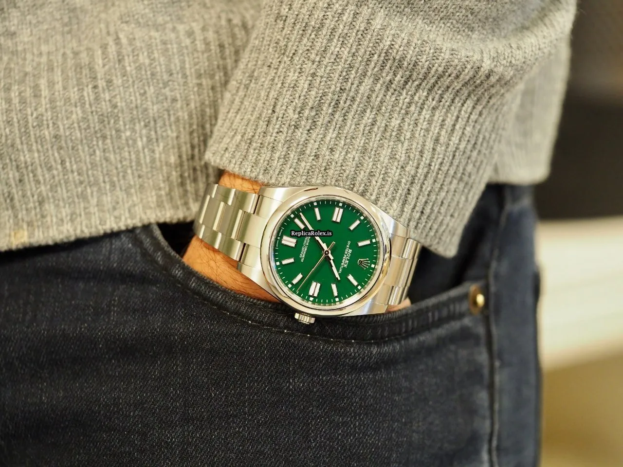 Amazing Fake Rolex Oyster Perpetual 124300 Caliber 3230 Automatic Movement 41mm Steel Case Mens/unisex Watch - Image 14