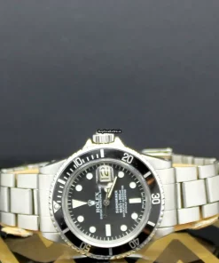Fabulous Replica Rolex Submariner Date 1680 Caliber 1570 Automatic Movement 40mm Steel Case Mens/unisex Watch