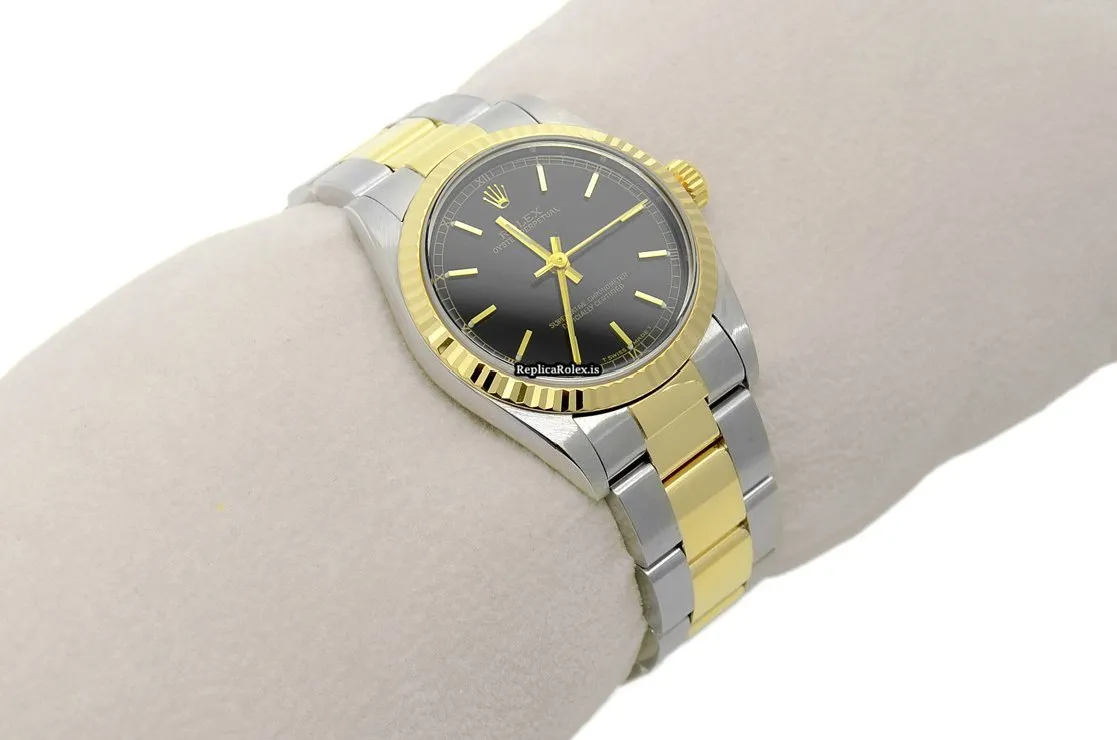 Popular Replica Rolex Oyster Perpetual 31 77513 Caliber 2230 Automatic Movement 31mm Gold/steel Case Mens/unisex Watch - Image 13