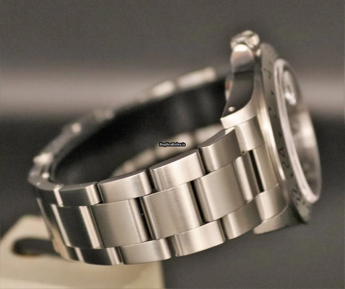 Trustworthy Clone Rolex Explorer II 16570 Caliber 3185 Automatic Movement 39mm Steel Case Mens/unisex Watch - Image 6