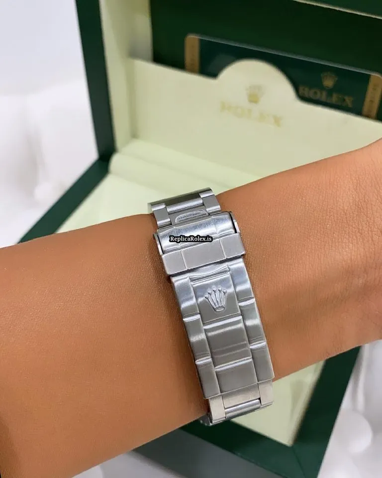 Amazing Fake Rolex Submariner Date 16610lv Caliber 3135 Automatic Movement 40mm Steel Case Mens/unisex Watch - Image 8