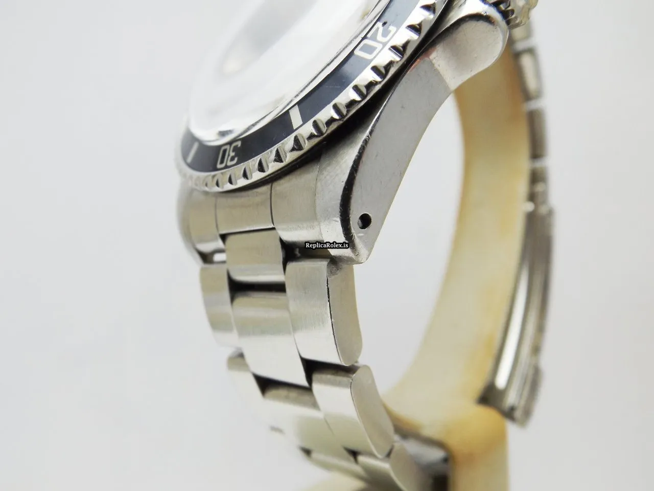 High-end Replica Rolex Submariner 5513 Caliber 1520 Automatic Movement 40mm Steel Case Mens/unisex Watch - Image 5