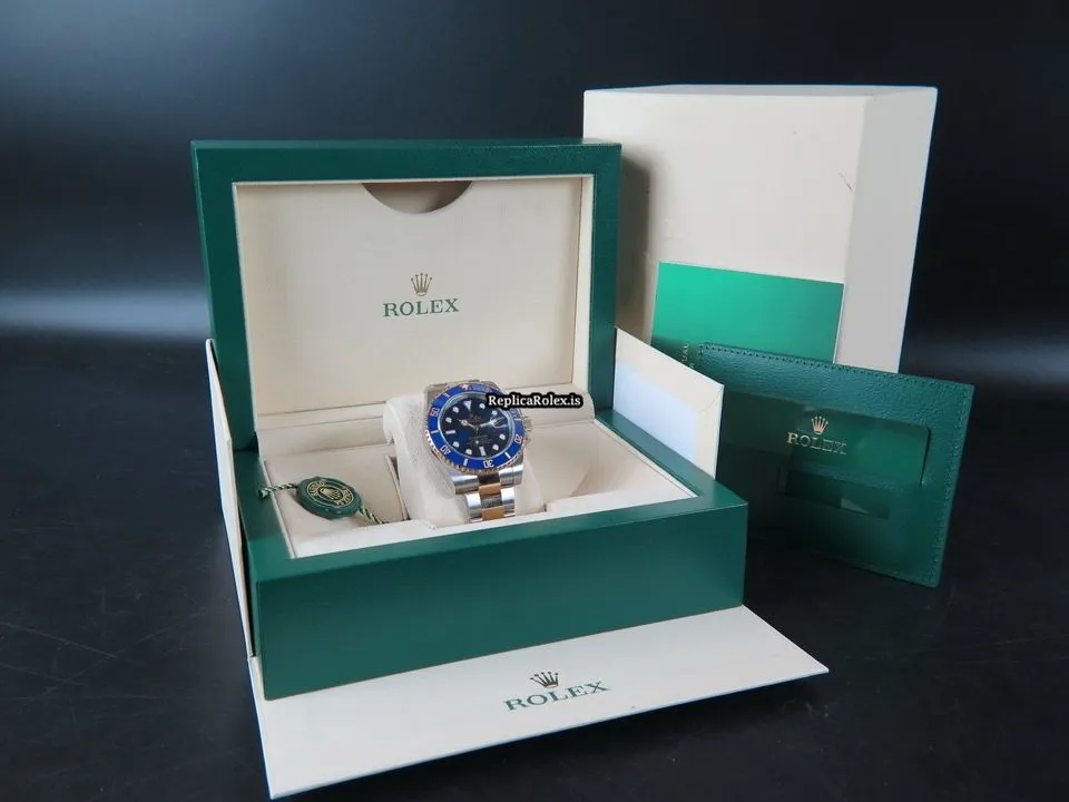 Trustworthy Copies Rolex Submariner Date 116613lb Automatic Movement 40mm Gold/steel Case Mens/unisex Watch - Image 4