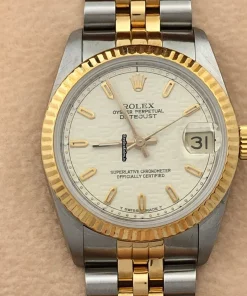 Defect Replica Rolex Lady-datejust 68273 Caliber 2135 Automatic Movement 31mm Gold/steel Case Mens/unisex Watch