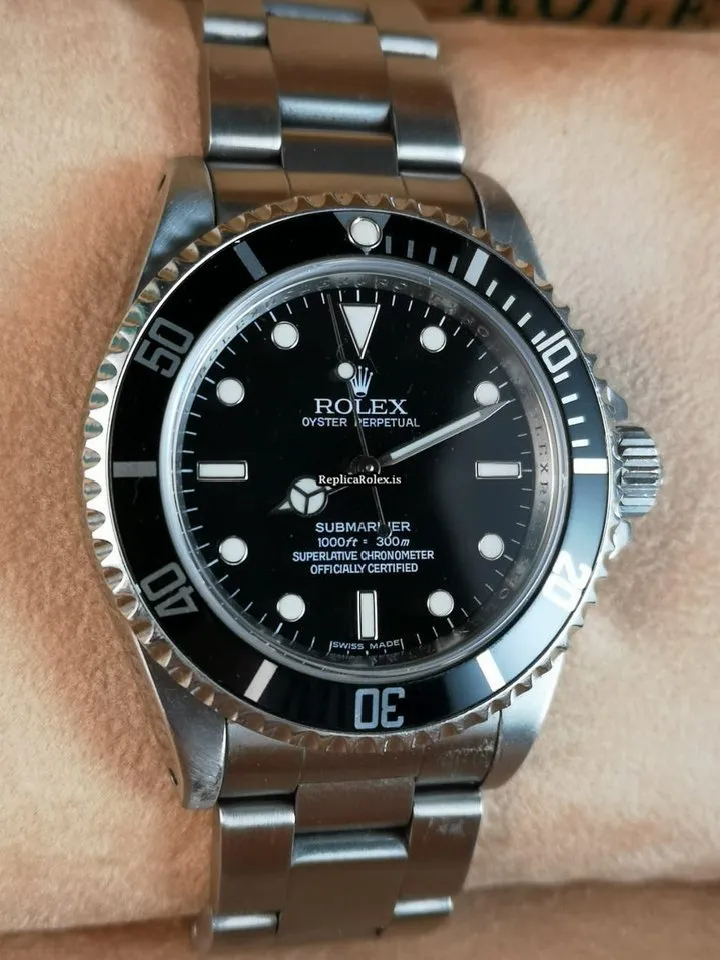 Stylish Fake Rolex Submariner 14060m Caliber 3130 Automatic Movement 40mm Steel Case Mens/unisex Watch