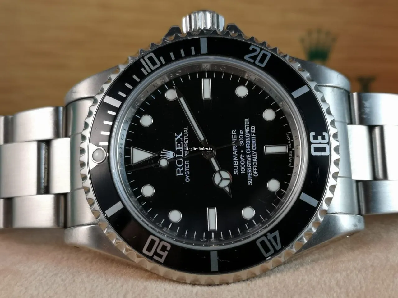 Stylish Fake Rolex Submariner 14060m Caliber 3130 Automatic Movement 40mm Steel Case Mens/unisex Watch - Image 2