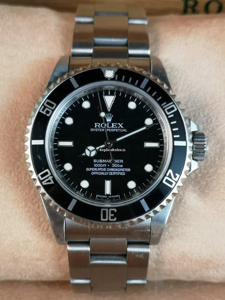 Stylish Fake Rolex Submariner 14060m Caliber 3130 Automatic Movement 40mm Steel Case Mens/unisex Watch - Image 6