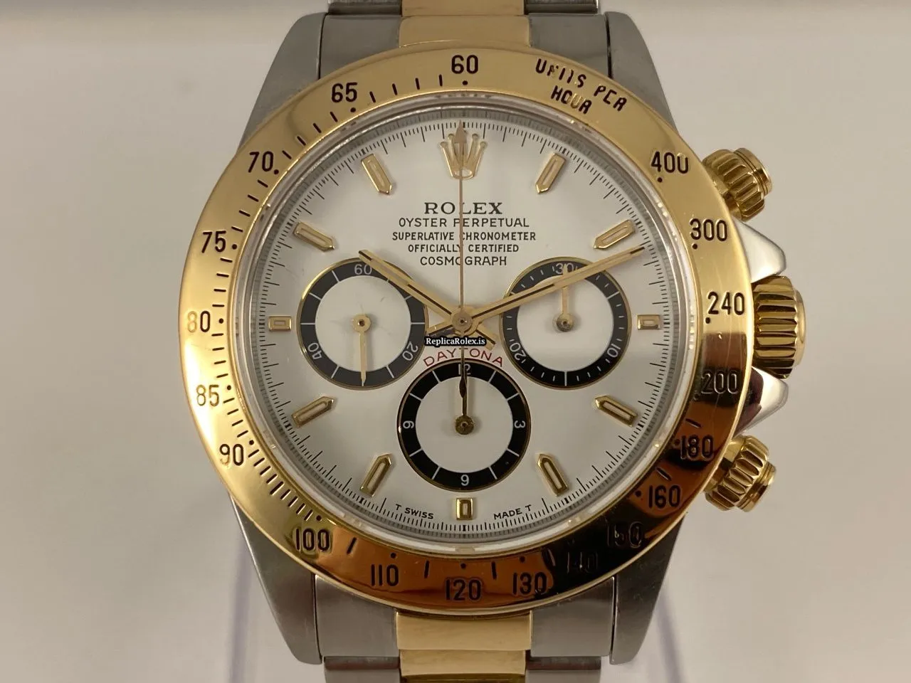 Durable Replica Rolex Daytona 16523 Caliber 4030 Automatic Movement 40mm Gold/steel Case Mens/unisex Watch