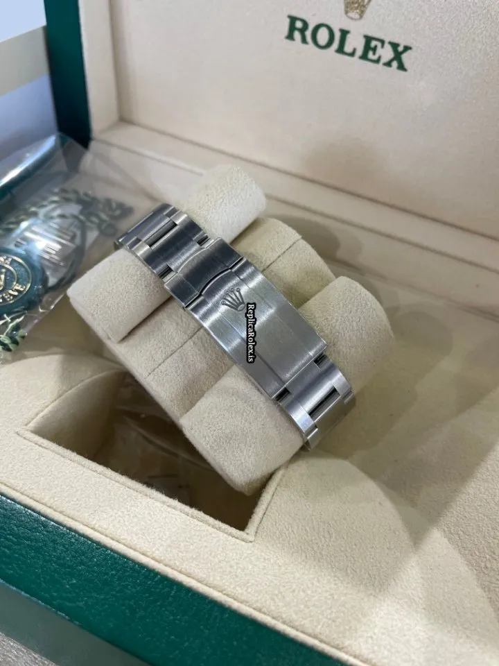 Reliable Fake Rolex Oyster Perpetual 34 124200 Caliber 2232 Automatic Movement 34mm Steel Case Mens/unisex Watch - Image 2