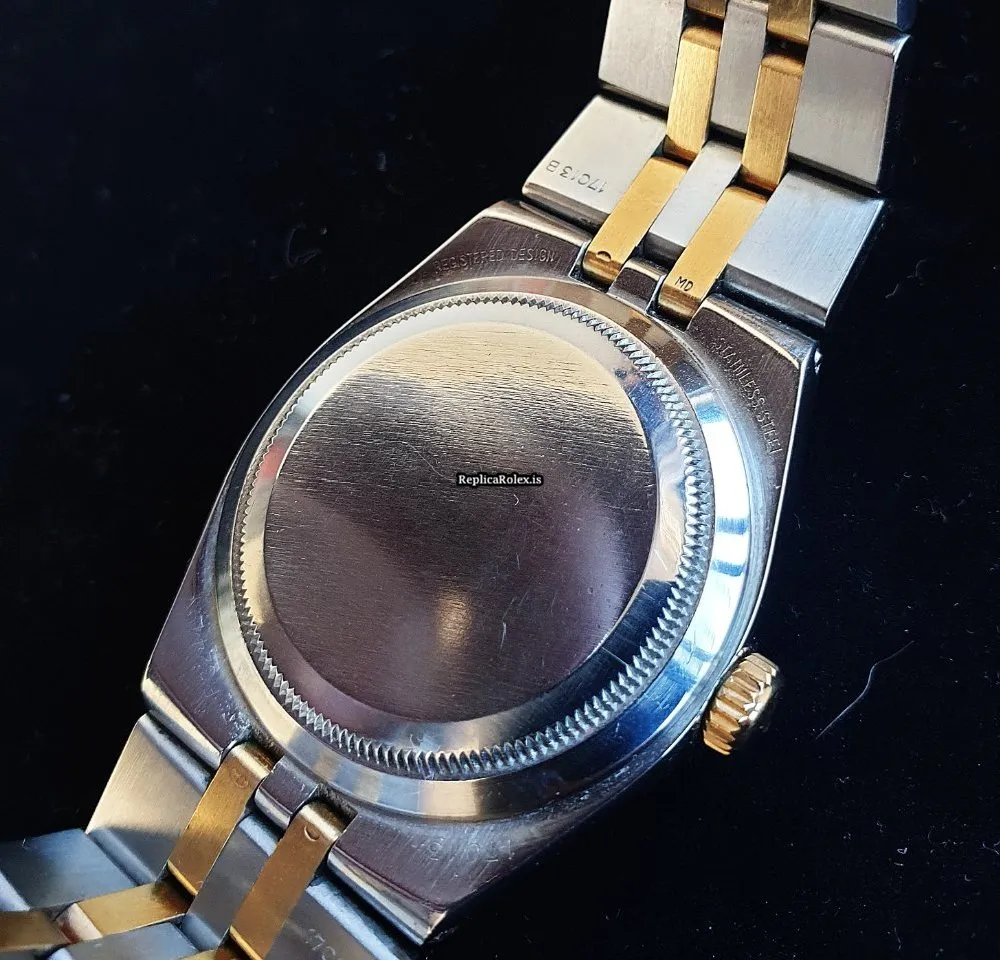 Fabulous Replicas Rolex Datejust Oysterquartz 17013 Caliber 5035 Quartz Movement 36x42mm Gold/steel Case Mens/unisex Watch - Image 9