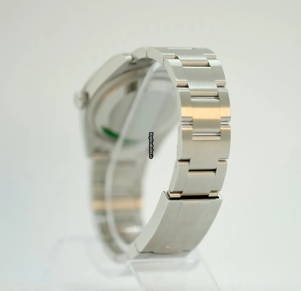 1:1 Fake Rolex Oyster Perpetual 36 126000 Caliber 3230 Automatic Movement 36mm Steel Case Mens/unisex Watch - Image 6