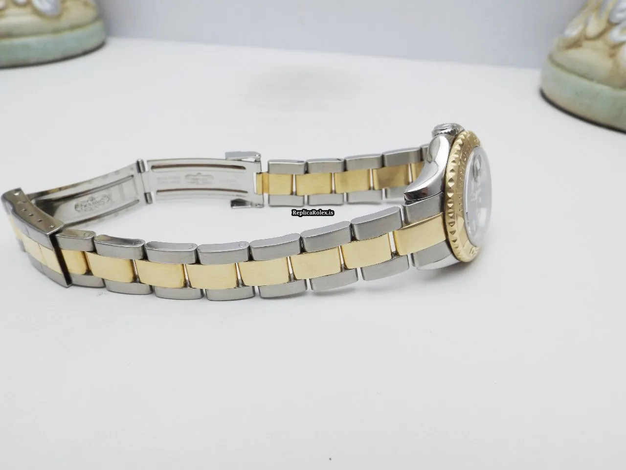 Superior Copies Rolex Yacht-master 169623 Caliber 2235 Automatic Movement 29mm Gold/steel Case Womens Watch - Image 10