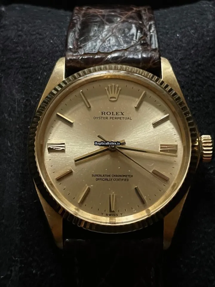 Remarkable Fake Rolex Oyster Perpetual 34 1005 Caliber 1570 Automatic Movement 34x40mm Yellow Gold Case Mens/unisex Watch