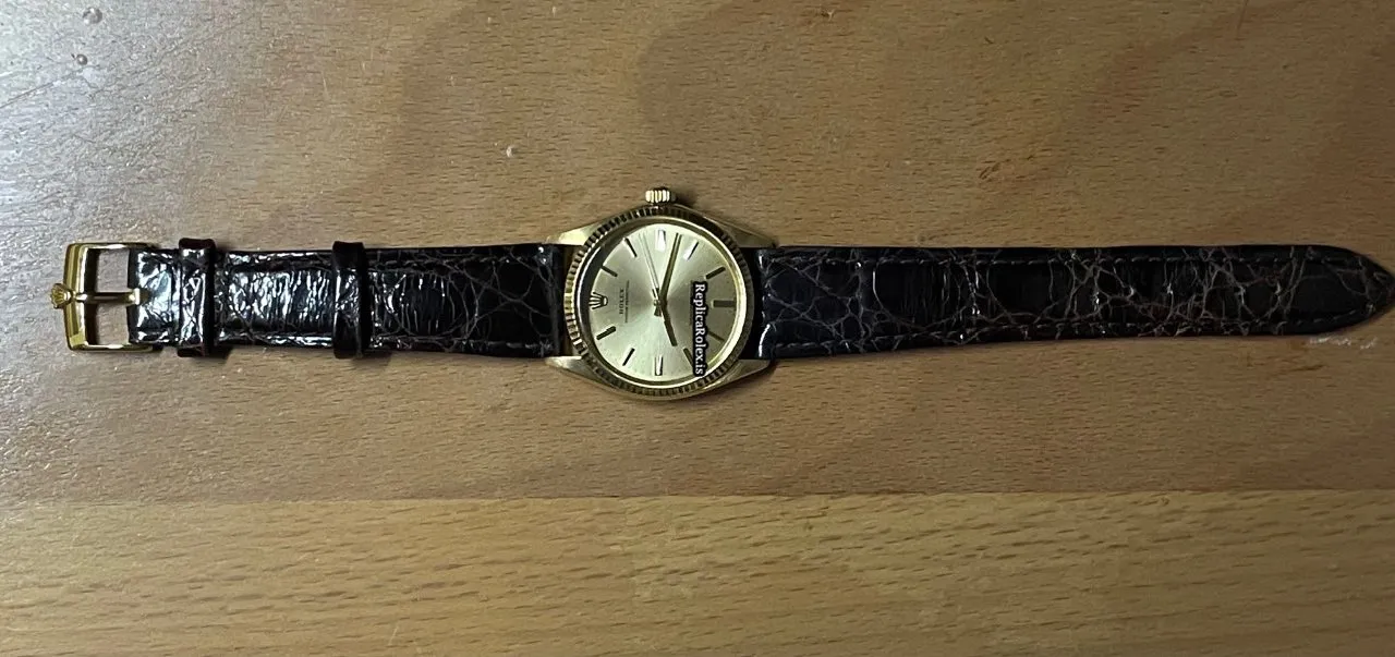 Remarkable Fake Rolex Oyster Perpetual 34 1005 Caliber 1570 Automatic Movement 34x40mm Yellow Gold Case Mens/unisex Watch - Image 3