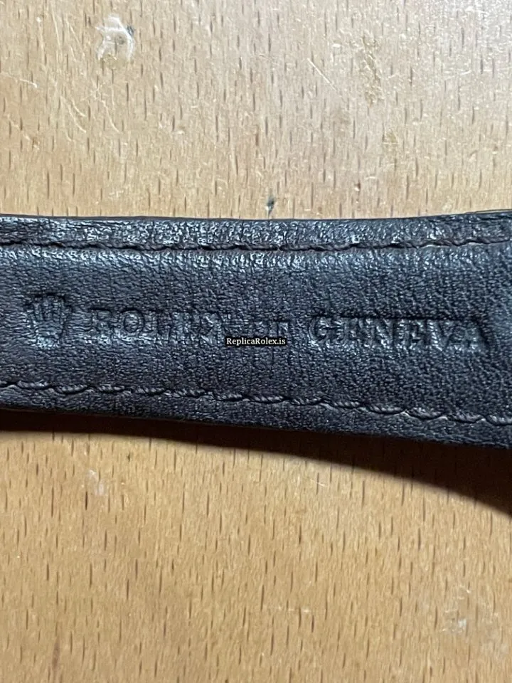 Remarkable Fake Rolex Oyster Perpetual 34 1005 Caliber 1570 Automatic Movement 34x40mm Yellow Gold Case Mens/unisex Watch - Image 7