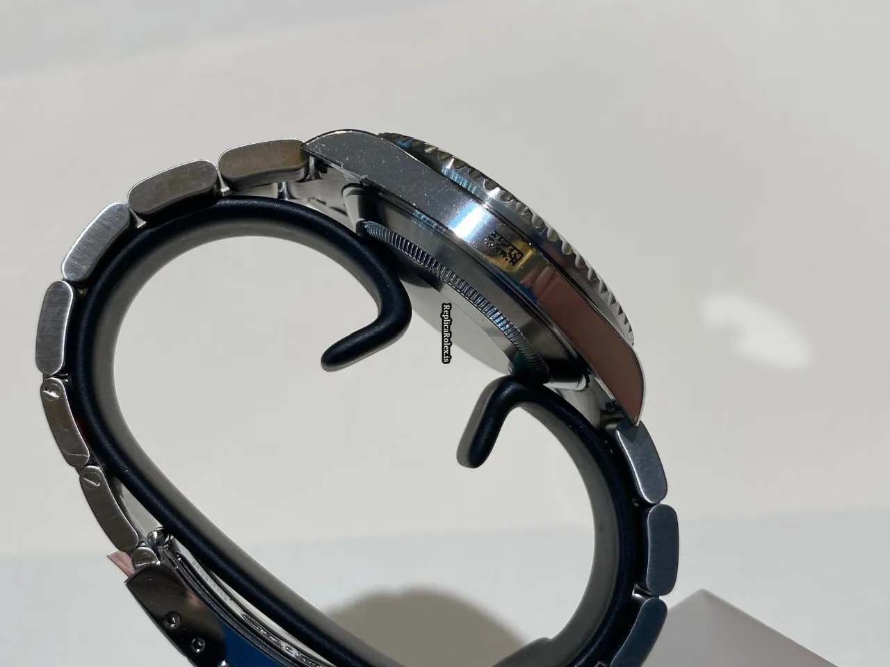 Inexpensive Fake Rolex Submariner Date 16610lv Caliber 3135 Automatic Movement 40mm Steel Case Mens/unisex Watch - Image 6