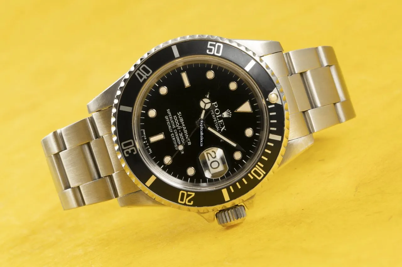 Incredible Replica Rolex Submariner Date 16610 Caliber 3135 Automatic Movement 40mm Steel Case Mens/unisex Watch - Image 3