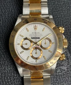 Attractive Copies Rolex Daytona 16523 Caliber 4030 Automatic Movement 40mm Gold/steel Case Mens/unisex Watch