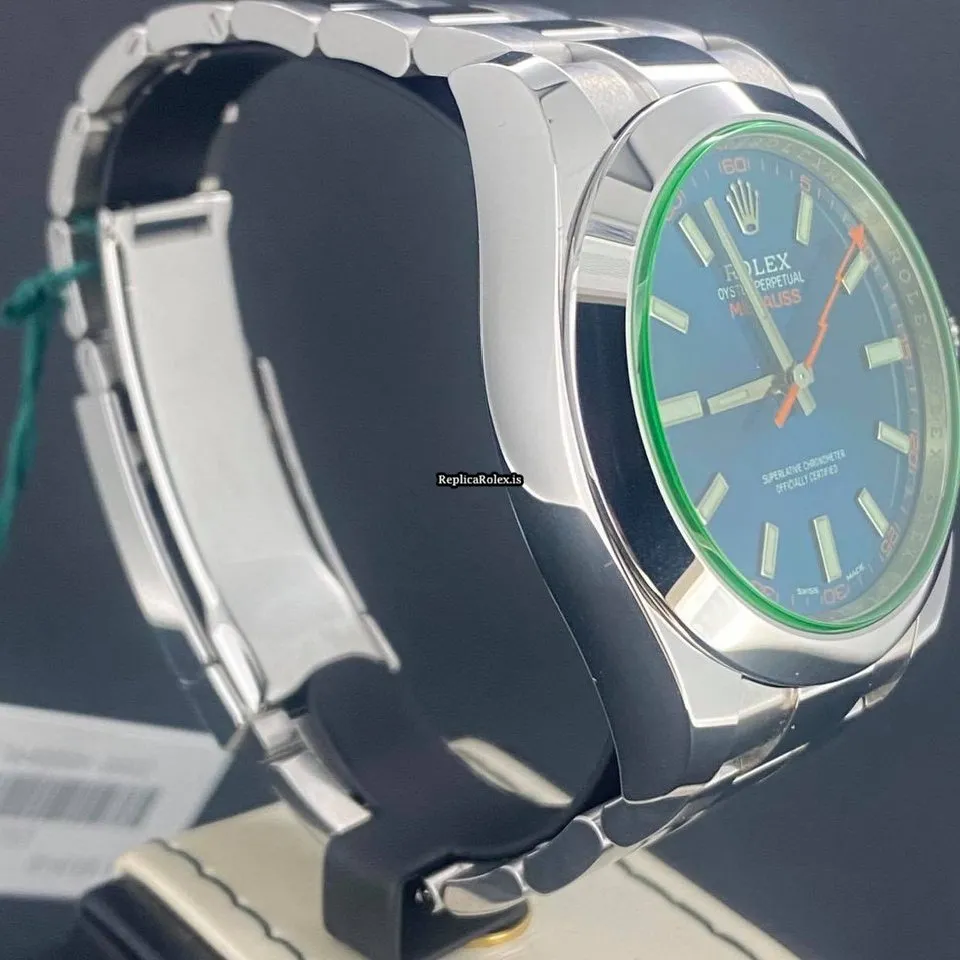 Distinctive Replica Rolex Milgauss 116400gv Caliber 3131 Automatic Movement 40mm Steel Case Mens/unisex Watch - Image 4