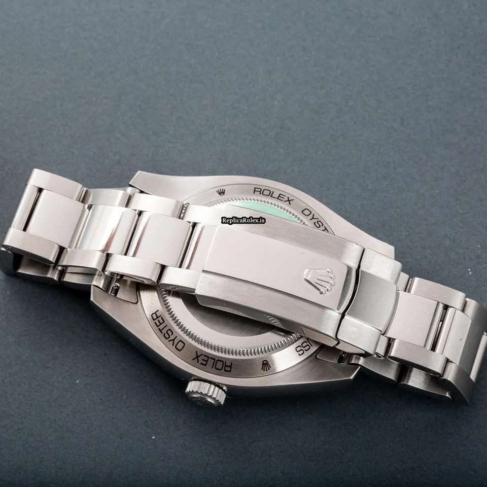 Design Replica Rolex Milgauss 116400 Caliber 3131 Automatic Movement 40mm Steel Case Mens/unisex Watch - Image 7