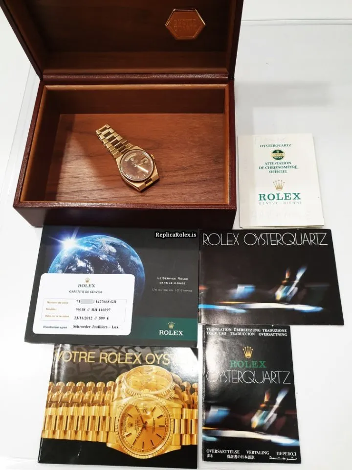 Epic Replica Rolex Day-date Oysterquartz 19018 Caliber 5055 Quartz Movement 36mm Yellow Gold Case Mens/unisex Watch - Image 4