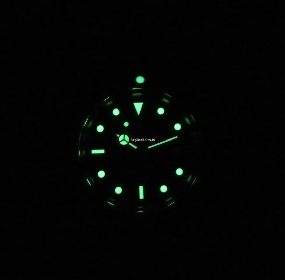 Stylish Replica Rolex Sea-dweller 4000 16600 Caliber 3135 Automatic Movement 40mm Steel Case Mens/unisex Watch - Image 12