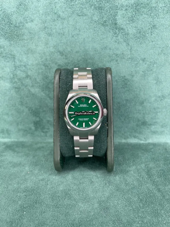 Superior Replica Rolex Oyster Perpetual 31 277200 Caliber 2232 Automatic Movement 31mm Steel Case Womens Watch