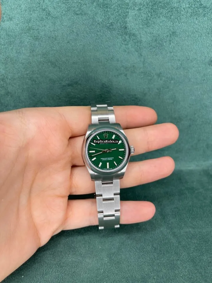 Superior Replica Rolex Oyster Perpetual 31 277200 Caliber 2232 Automatic Movement 31mm Steel Case Womens Watch - Image 5