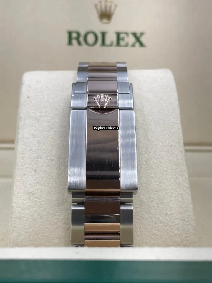 Wonderful Fake Rolex Yacht-master 126621 Caliber 3235 Automatic Movement 40mm Gold/steel Case Mens/unisex Watch - Image 7