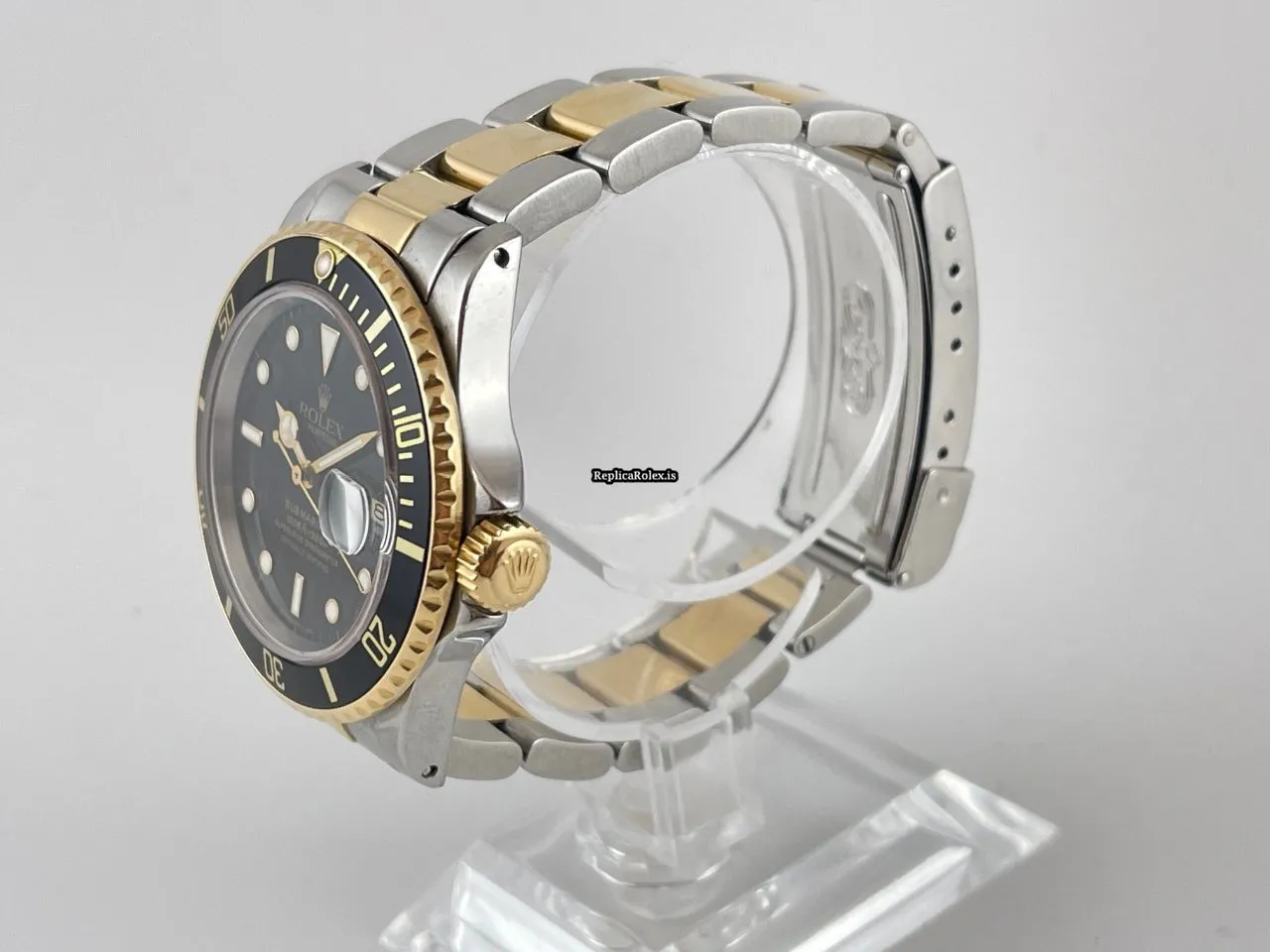 Wonderful Replica Rolex Submariner Date 16803 Caliber 3035 Automatic Movement 40mm Gold/steel Case Mens/unisex Watch - Image 3