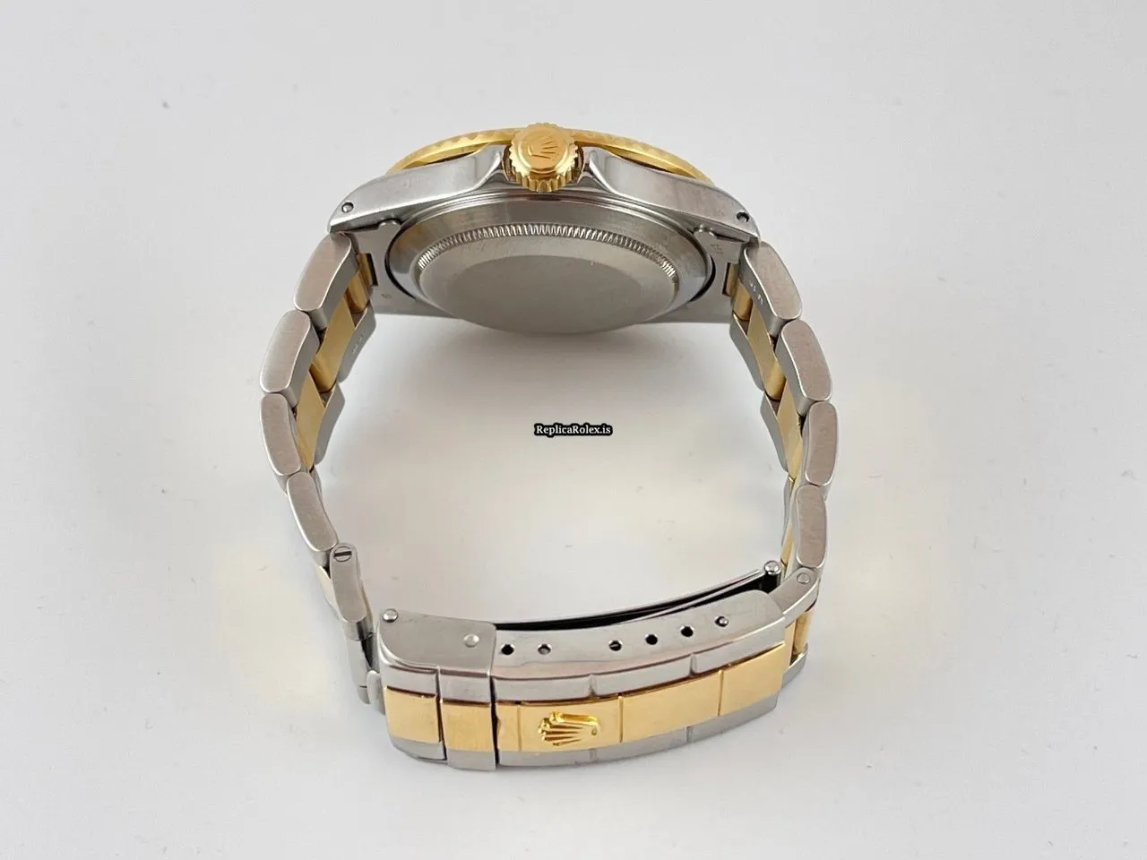 Wonderful Replica Rolex Submariner Date 16803 Caliber 3035 Automatic Movement 40mm Gold/steel Case Mens/unisex Watch - Image 4