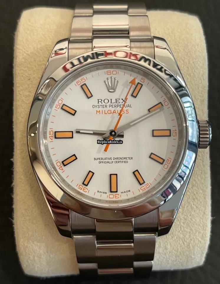 Well Made Replica Rolex Milgauss 116400 Caliber 3131 Automatic Movement 40mm Steel Case Mens/unisex Watch