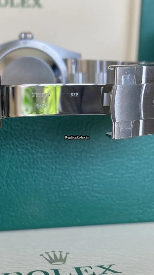 Perfect Fake Rolex Oyster Perpetual 36 126000 Caliber 3230 Automatic Movement 36mm Steel Case Mens/unisex Watch - Image 7