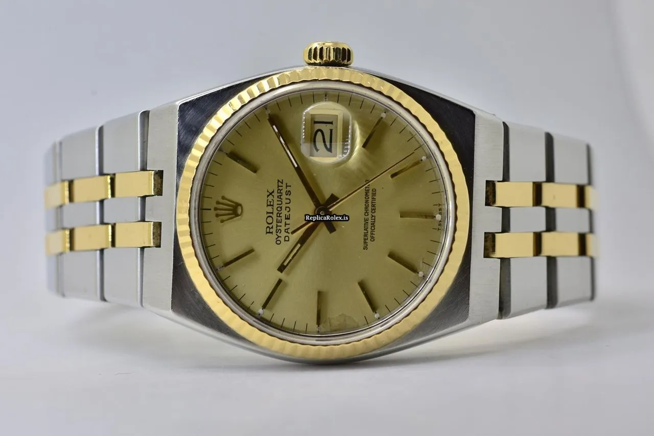 Beautiful Fake Rolex Datejust Oysterquartz 17013 Quartz Movement 36mm Gold/steel Case Mens/unisex Watch