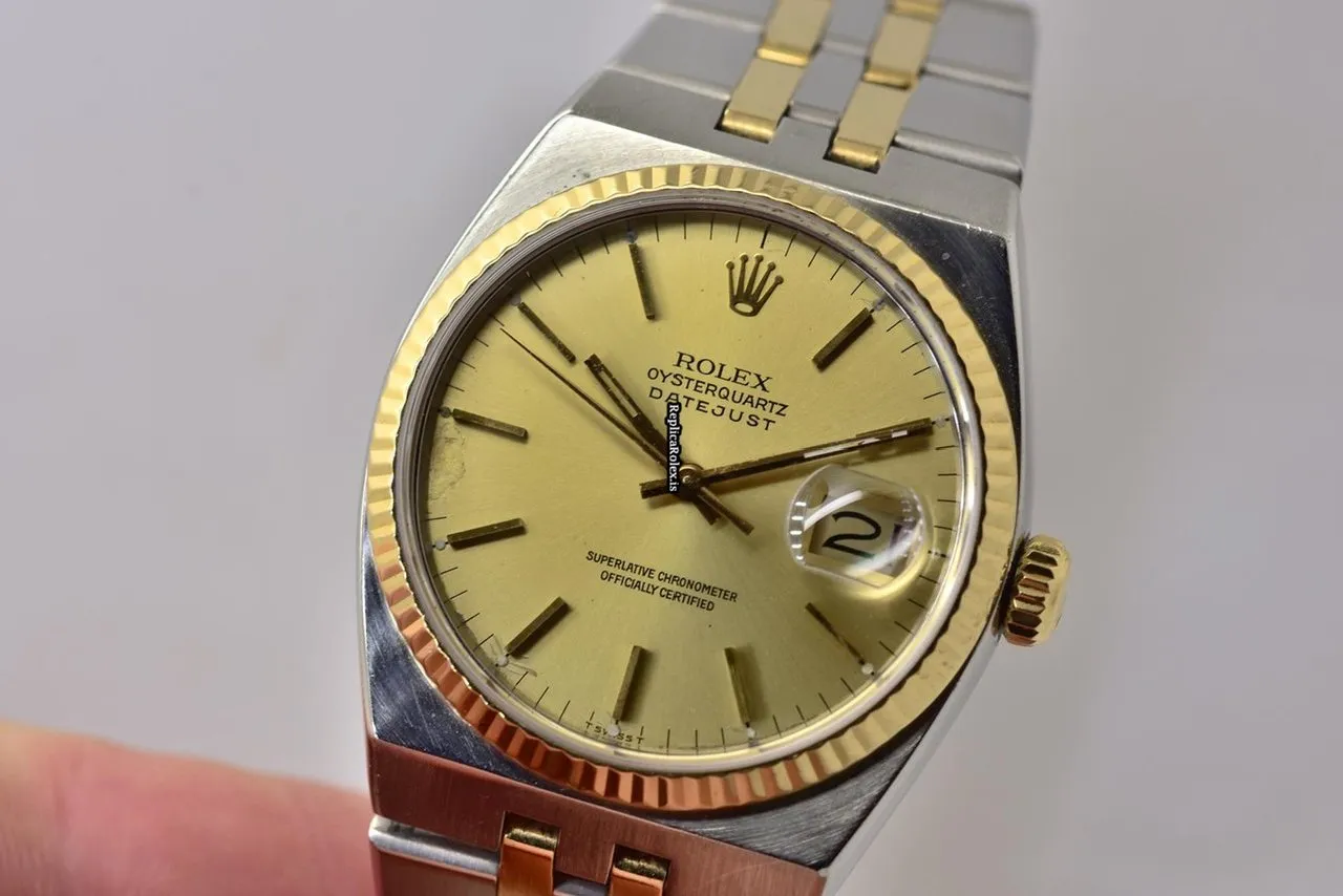 Beautiful Fake Rolex Datejust Oysterquartz 17013 Quartz Movement 36mm Gold/steel Case Mens/unisex Watch - Image 8