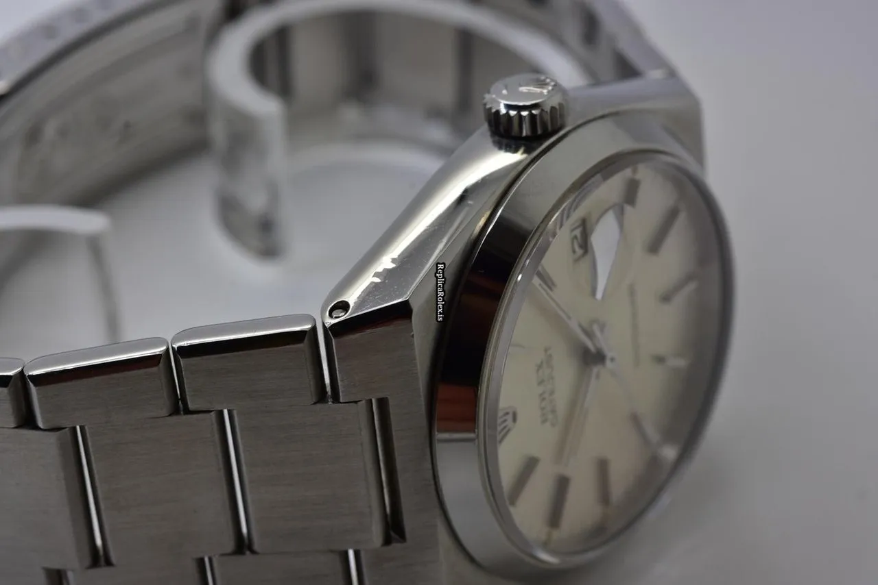 Fabulous Imitation Rolex Datejust Oysterquartz 17000 Quartz Movement 36mm Steel Case Mens/unisex Watch - Image 3